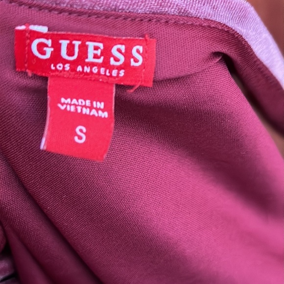Guess Women’s Velvet Wrap Jumpsuit Burgundy Size S - Picture 12 of 14